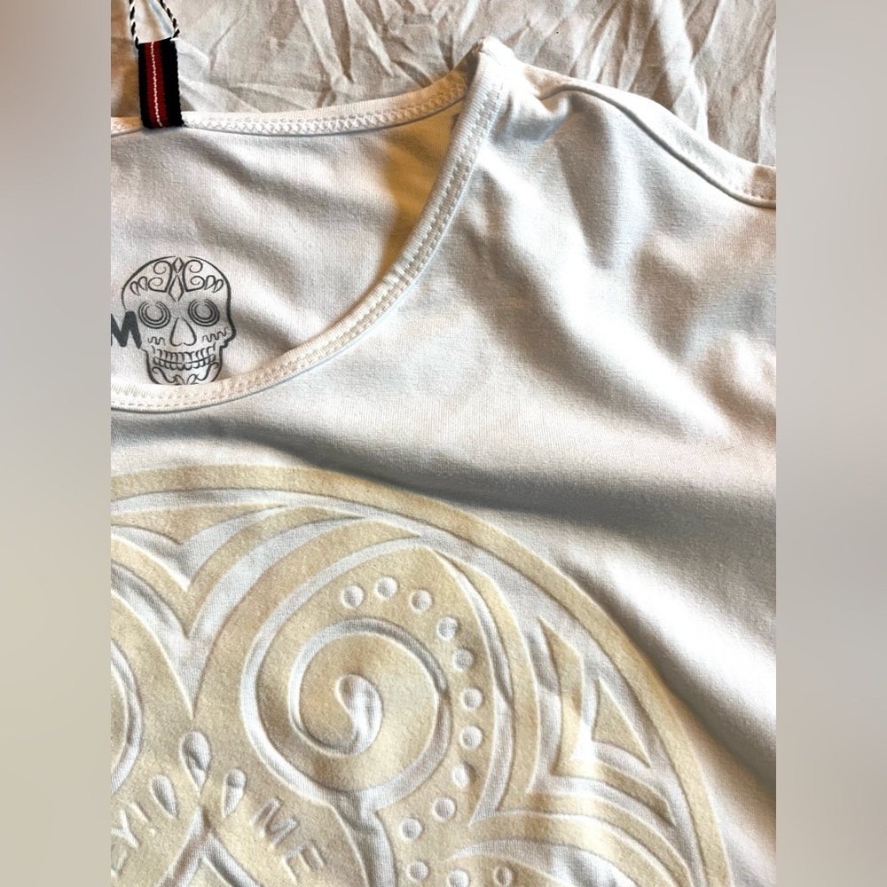 !Ay Guey! White Skull Graphic Men's T-Shirt Size Medium NWT - Picture 6 of 14